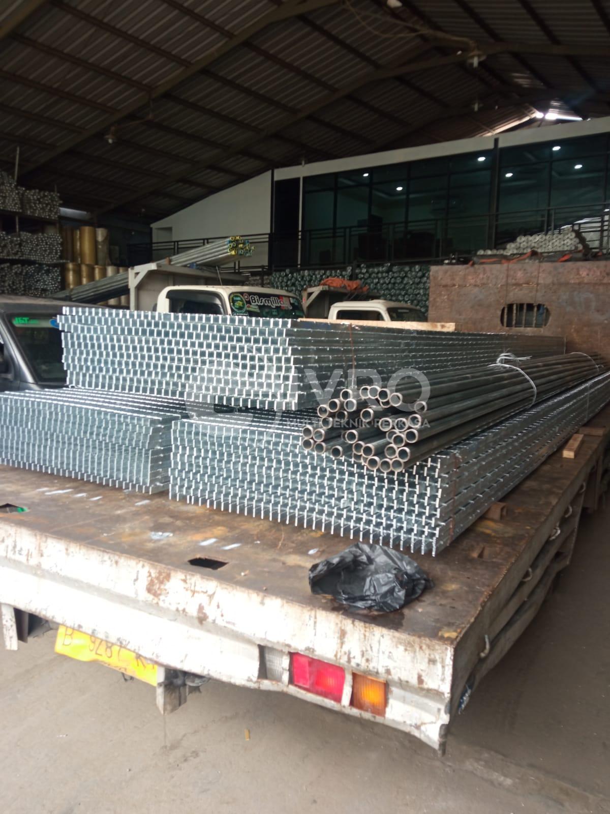 Pabrik-Steel-Grating-21.jpg